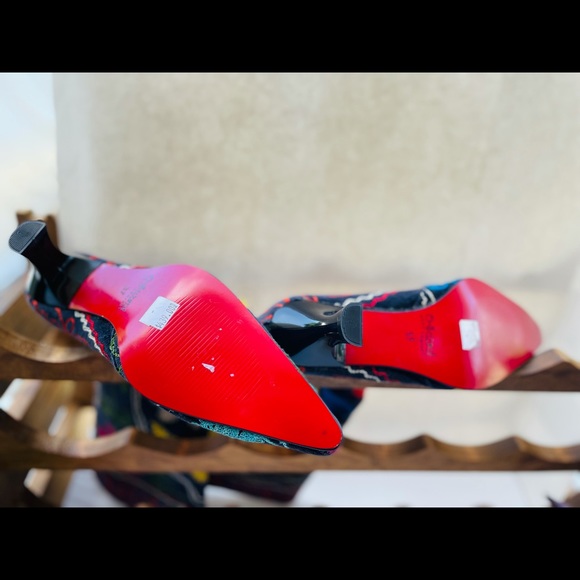 O’ Suzani Boots Turkish Embroidered US 6, EU 37. - Picture 5 of 8